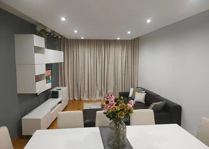 Luxury Colinas Do Cruzeiro Odivelas (Lisbon)